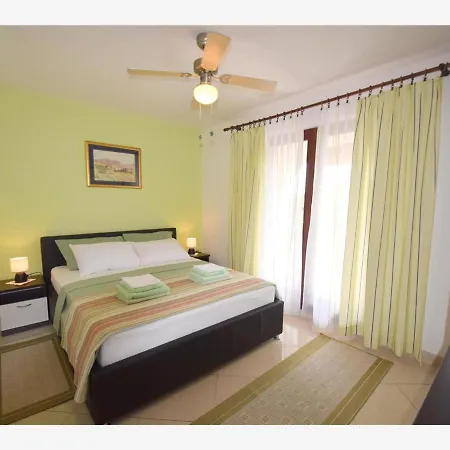 Apartment Rendulic Malinska