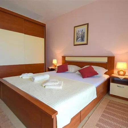 Apartment Rendulic
