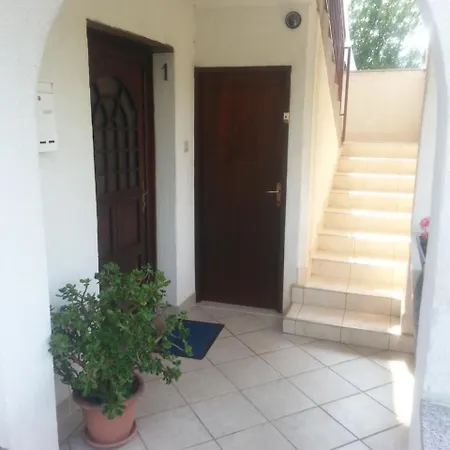 Rendulic Apartment
